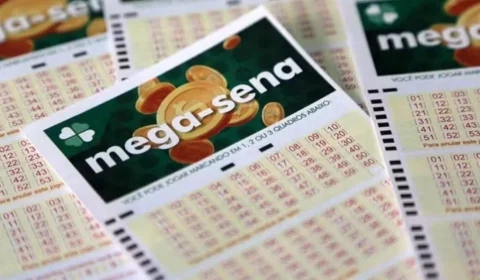 Mega-Sena acumula e prêmio vai a R$ 165 mi; saiba quando jogar