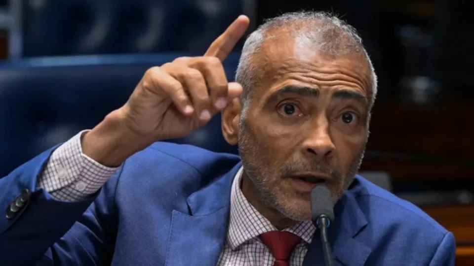 TJSP mantém penhora de 30% do salário do senador Romário; entenda porquê