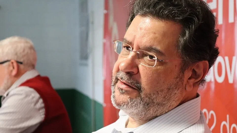 PF investiga suspeita de desvio de verba pública e mira presidente do PCO