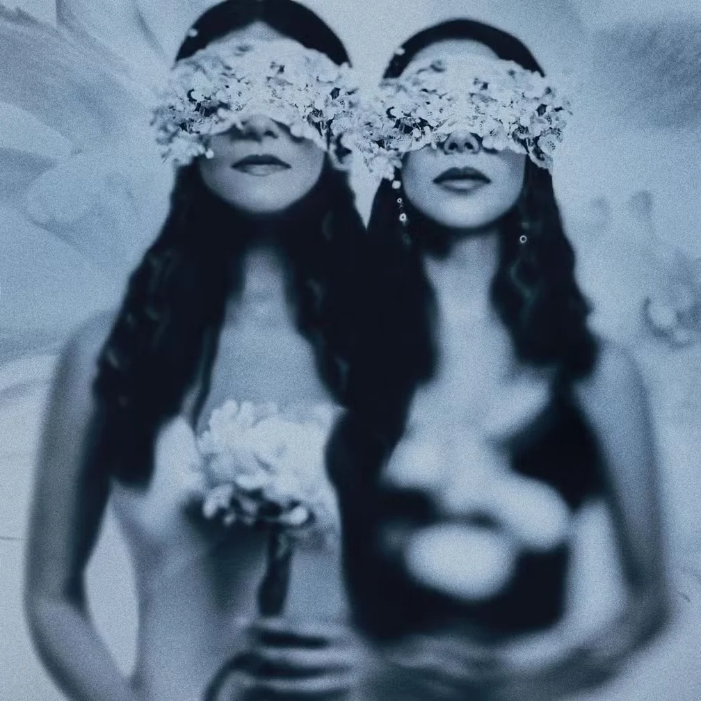 Capa do single da música "Quando Chove", dueto de Laura Pausini e Sandy. Foto: Distribuição