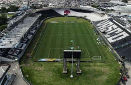 Vasco x Olimpia: pressão cresce antes do mata-mata e futuro do Cruz-Maltino está em jogo
