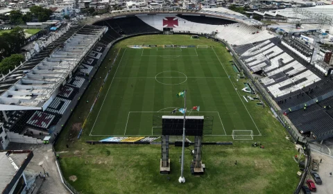 Vasco x Olimpia: pressão cresce antes do mata-mata e futuro do Cruz-Maltino está em jogo