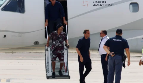 Ronaldinho vira sócio e jogador do Ravenna FC com contrato até 2028