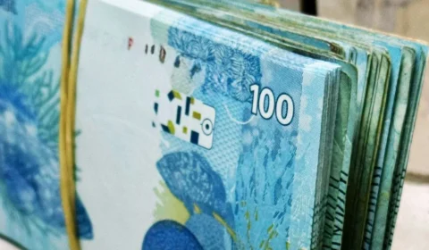 Governo projeta salário mínimo de R$ 1.717 para 2027; veja o reajuste previsto