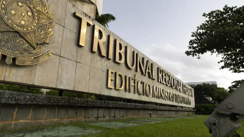 TRF5 abre concurso para juiz com salário de R$ 37,7 mil; veja quem pode participar