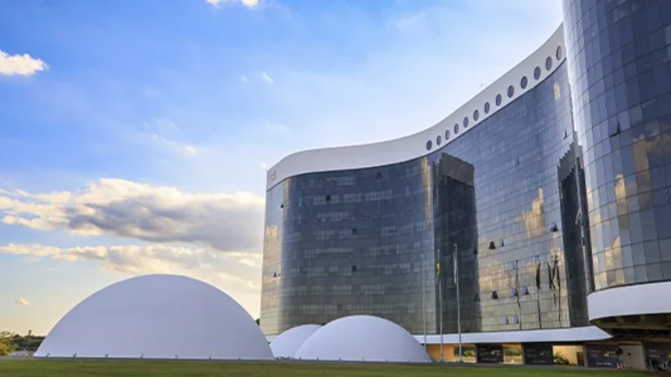TSE define regras para uso de inteligência artificial na campanha eleitoral