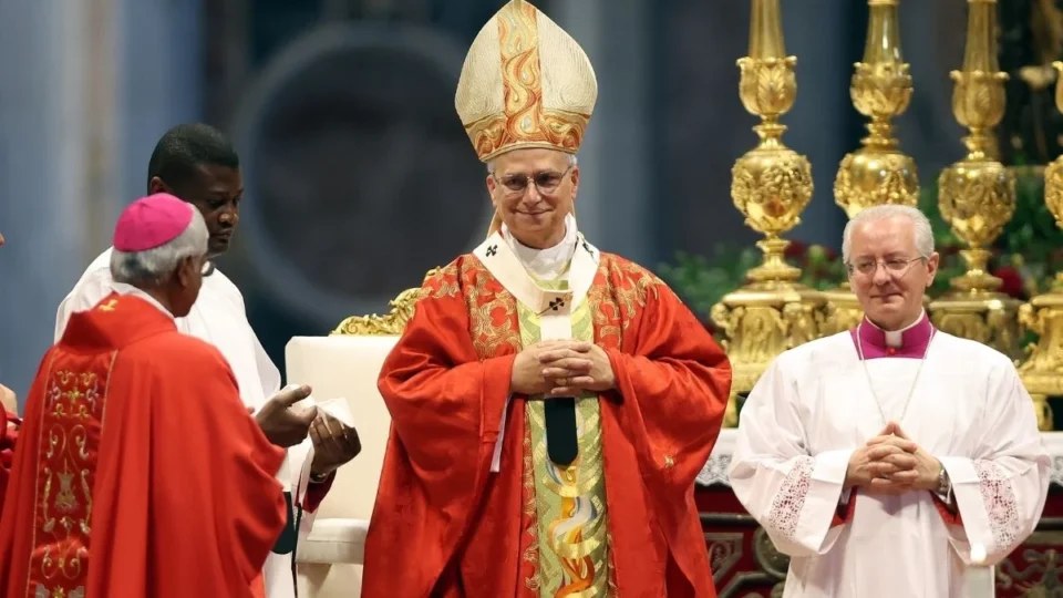 Papa Leão XIV entra para lista dos mais bem-vestidos de 2026