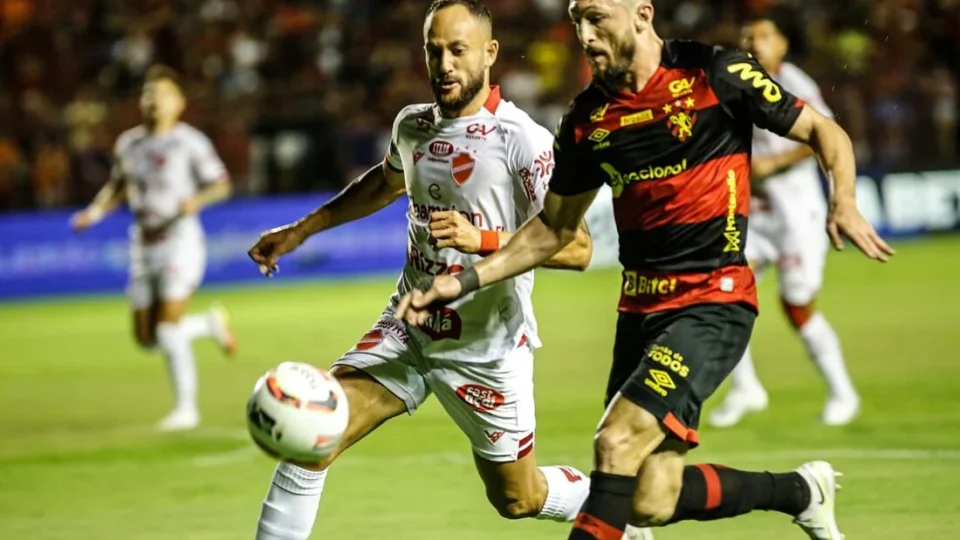Escalações de Vila Nova x Sport saem hoje e jogo pode definir futuro dos técnicos