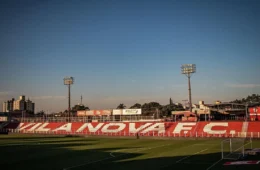 Vila Nova x Ceará: onde assistir jogo decisivo da Série B hoje