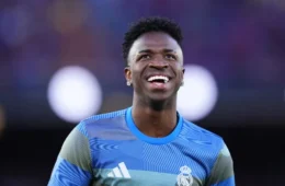 Vini Jr. pode se tornar o segundo brasileiro com mais tempo de Real Madrid