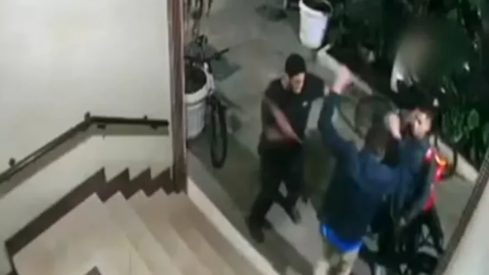 Imagens revelam quinto envolvido na morte de ciclista no Rio