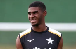 Botafogo pode emprestar Wallace Pokémon para mais minutos no pro