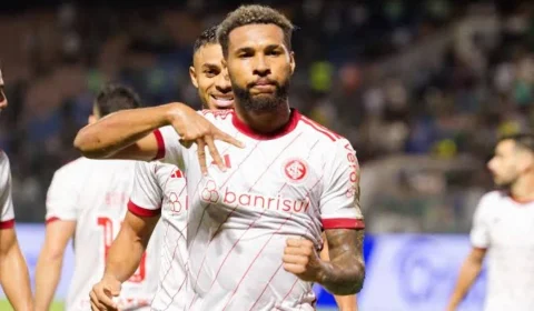 Wesley Ribeiro estreia com gol e empolga Cruzeiro no Brasileirão