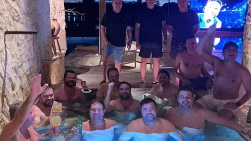 Weverton Rocha aciona STF após vazamento de foto pessoal extraída de celular apreendido pela PF