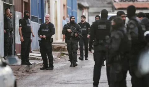 Polícia descobre planos, mapas e modelos de prédios em investigação sobre grupo que mirava Brasília nas eleições