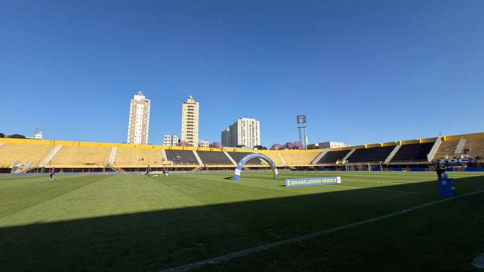 São Bernardo FC x Botafogo-SP: quem ganha e foge do rebaixamento?