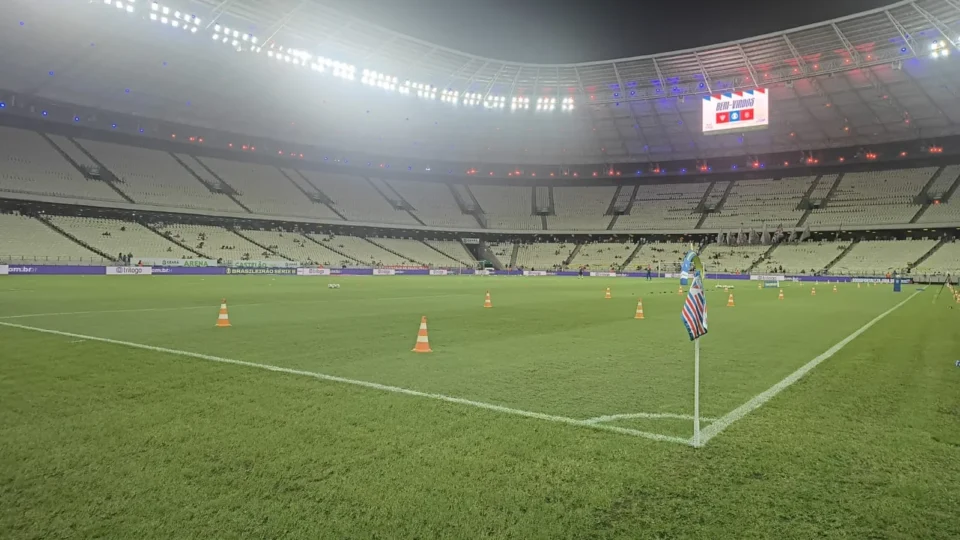 Fortaleza x Operário-PR hoje: escalações, onde ver e o que está em jogo