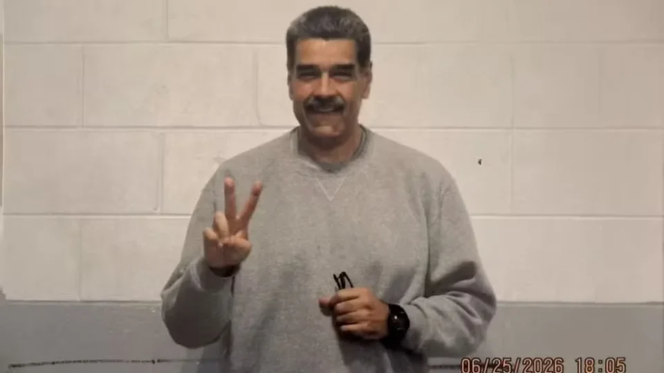 Fotos de Nicolás Maduro na prisão são divulgadas em canal ligado ao ex-presidente