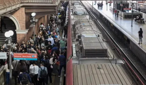 Governo apresenta proposta para destravar greve da CPTM; categoria decide próximos passos