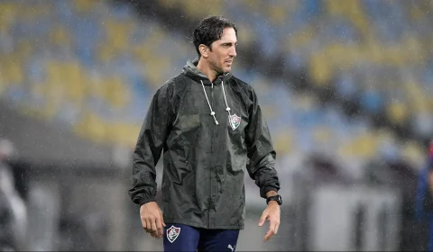 Fluminense demite Zubeldía após sequência sem vitórias