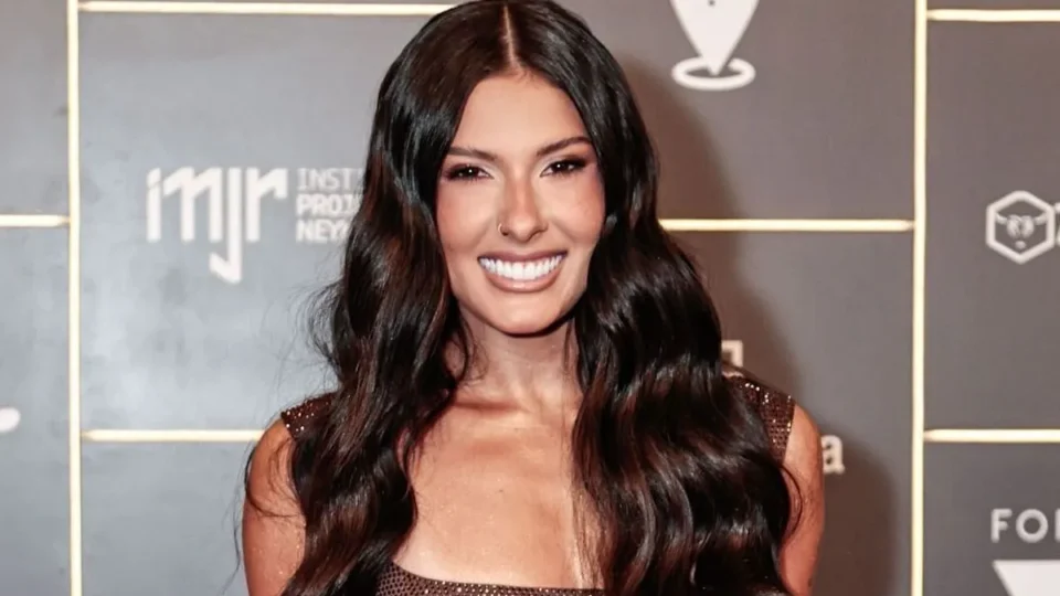 Ana Castela descarta silicone e revela o que pretende no corpo