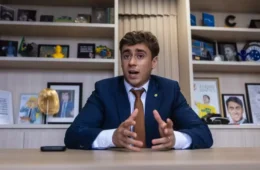 Áudio de Nikolas Ferreira pra Vorcaro causa mal-estar na direita