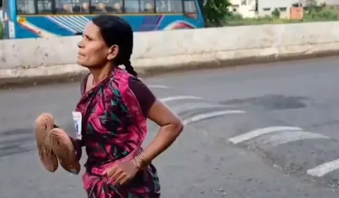 Mãe corre descalça e vence corrida para comprar material escolar da filha na Índia