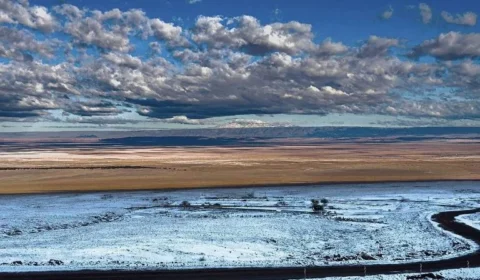 Neve cobre o Deserto do Atacama e transforma uma das regiões mais secas do mundo