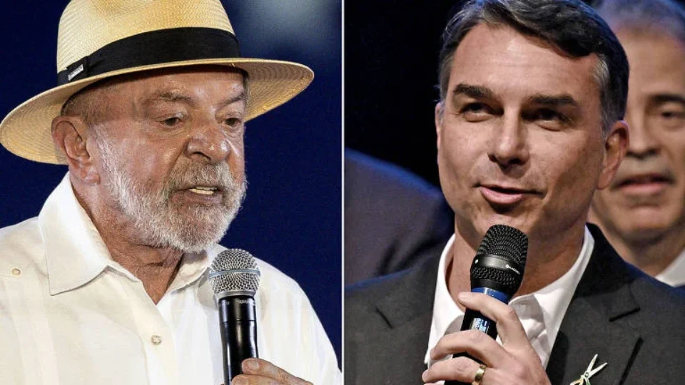 Lula avalia ir a debate no 1º turno; Flávio Bolsonaro aguarda decisão do petista