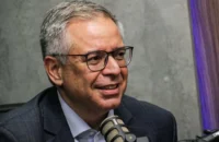 Presidente da OAB-DF que abriu apuração contra escritório ligado a Moraes é sócio de cunhada de Dino