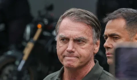 Defesa de Bolsonaro pede a Kassio suspensão de pena por tentativa de Golpe de Estado