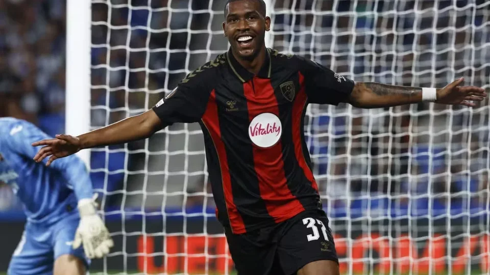 Rayan marca primeiro gol em torneio europeu e Bournemouth vence Real Sociedad