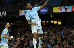Allan estreia com gol e assistência, e Manchester City goleia Norwich