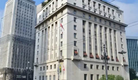 Prefeitura de SP autoriza concurso com 40 vagas para analista e salário de R$ 9,6 mil