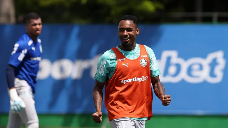 Palmeiras pode ganhar R$ X mi por Allan após estreia no City