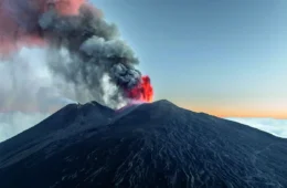 Erupção do Etna reforça alerta para risco de cinzas vulcânicas em voos