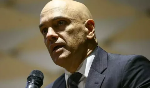 Viana pede ao TCU investigação sobre suposto uso de avião da FAB por Moraes