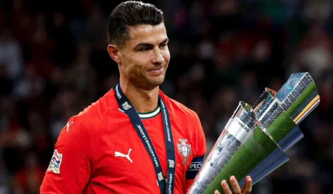 Cristiano Ronaldo manda recado a Jorge Jesus e diz que deixará seleção quando não for mais útil