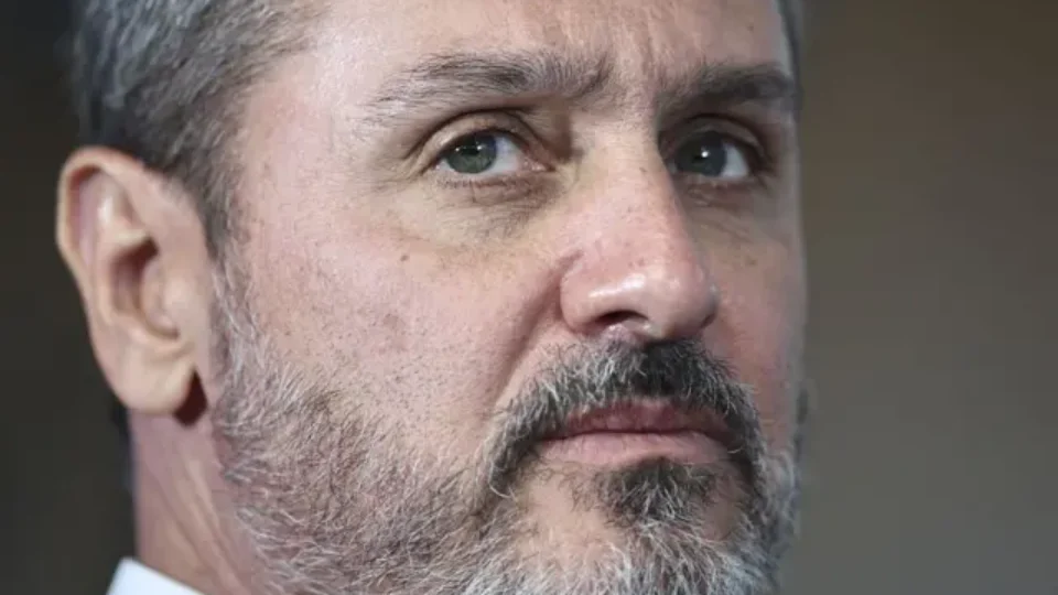 AGU reage a afastamento de Andrei, e número 2 da PF diz: “Não nos deixaremos abalar”