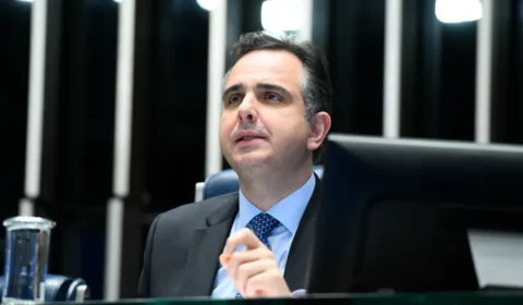 Rodrigo Pacheco toma posse como novo ministro do TCU