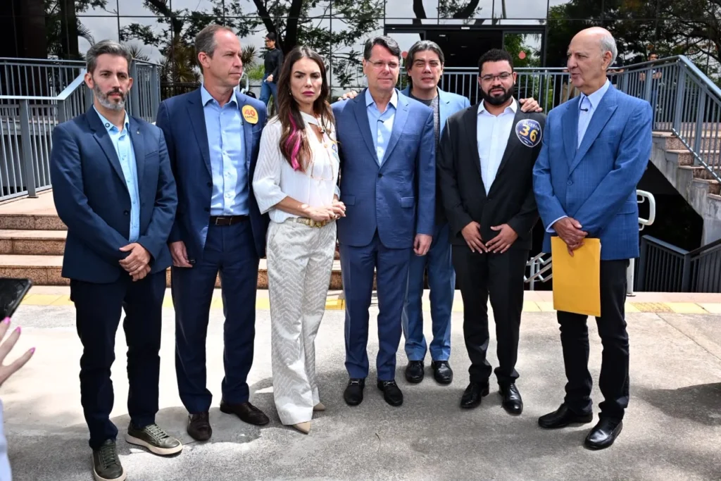 Candidatos ao GDF se reuniram para pedir ao Ministério Público a apuração dos repasses mencionados na representação.
