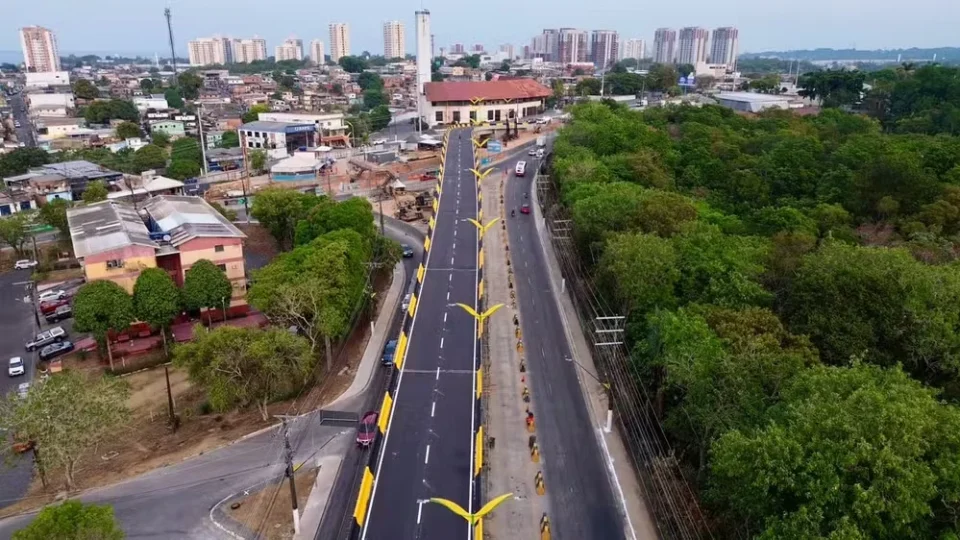 Alça superior do Complexo Passarão é liberada para o tráfego em Manaus