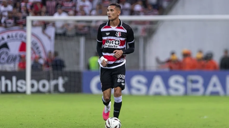 Santa Cruz vence, lidera Série C e pressiona Botafogo-PB