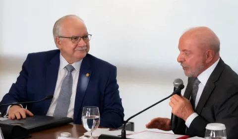 Fachin e Lula elevam a pressão da crise do caso Master, Moraes perde força política