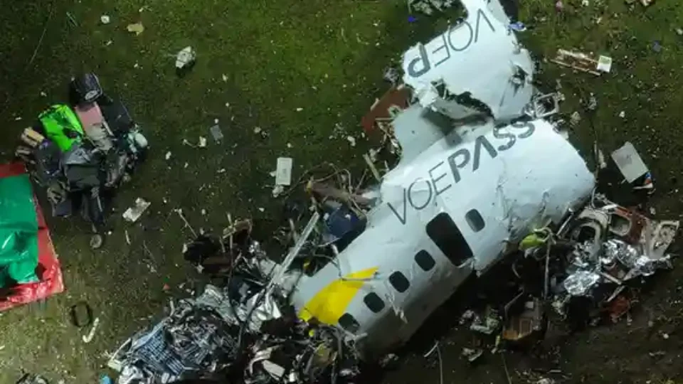 Dono da Voepass e outros 11 são denunciados por queda de avião que matou 62 em Vinhedo