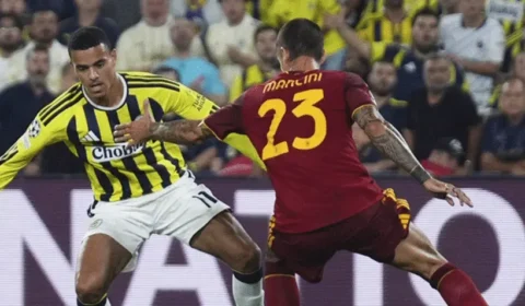 Greenwood ganha destaque no Fenerbahçe antes de duelo com a Roma