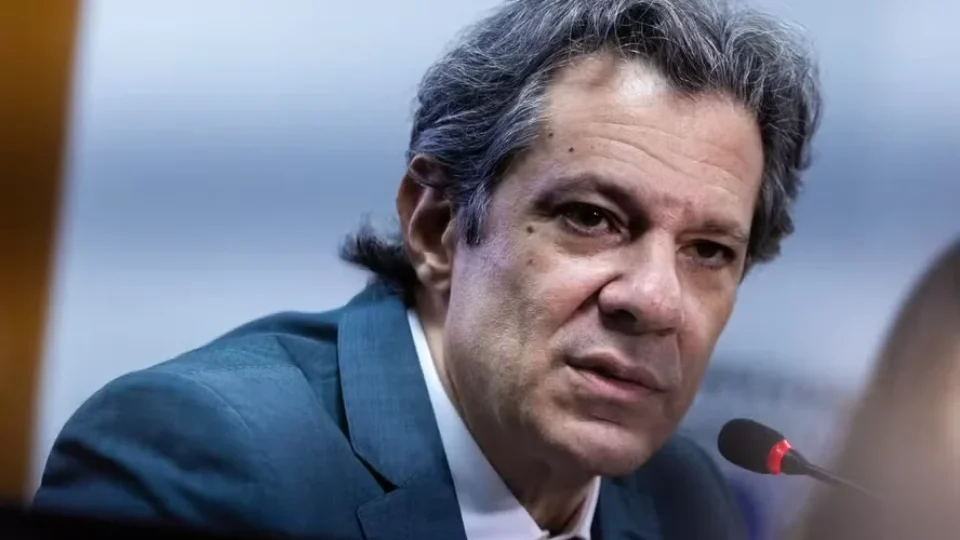 Haddad apresenta propostas para São Paulo em sabatina e fala sobre segurança, economia e serviços públicos