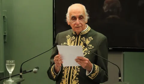 Morre aos 95 anos o jornalista e escritor Zuenir Ventura, imortal da ABL