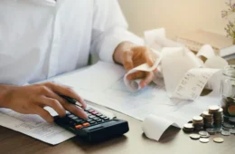 Endividamento atinge 82% das famílias e bate novo recorde no Brasil