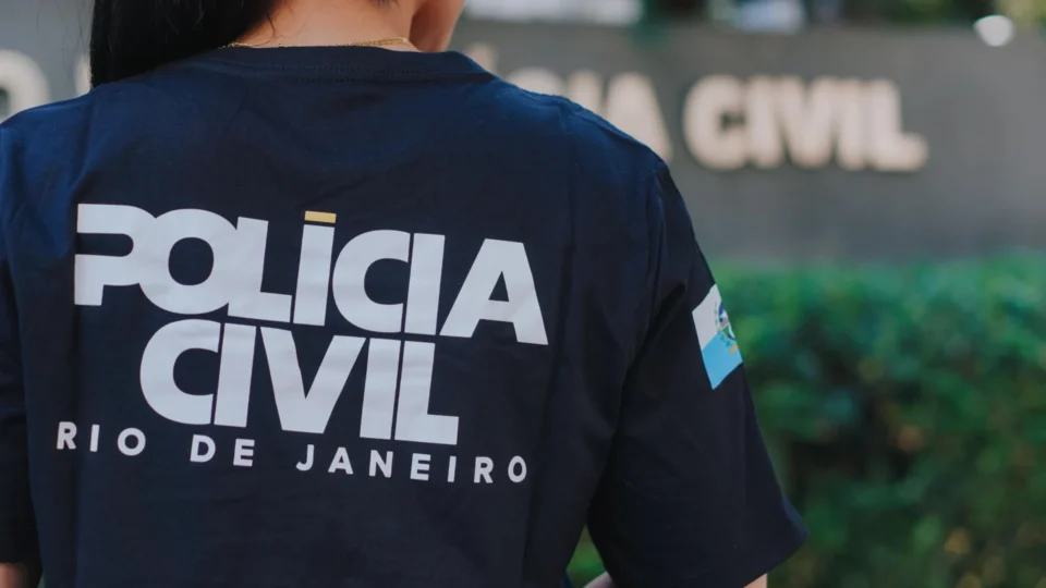 Polícia Civil faz operação contra grupo suspeito de aplicar golpes com falsa revisão de juros